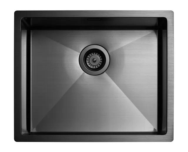 Rektangulär diskho i svart krom med centrerad avloppssats och slät yta.