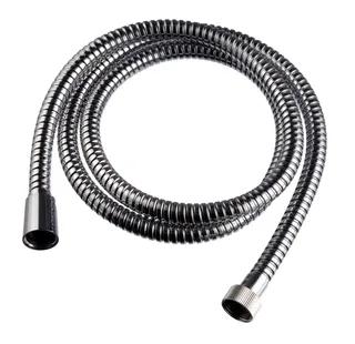 Spiralformad kromad duschslang med två metallkopplingar i var ände.