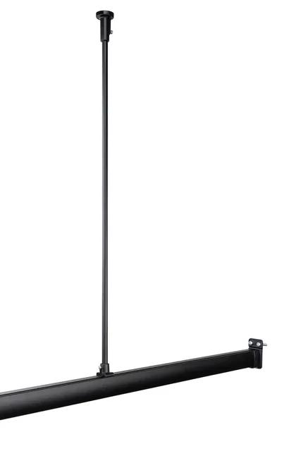 Svart draperiskena med takfäste och rör för anslutning.